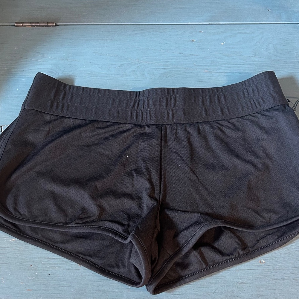 NWT Victoria’s Secret Sport (VSX) Black Activewear Shorts | Size XS